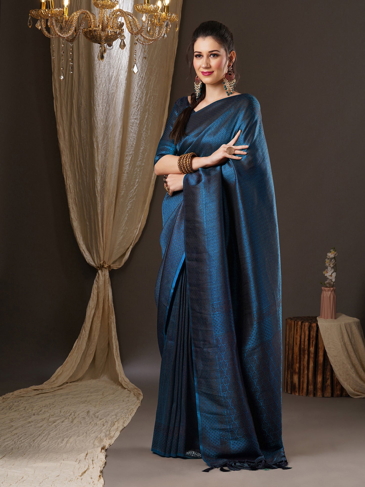 Women's Georgette Teal blue Woven Design Woven saree With Blouse Piece