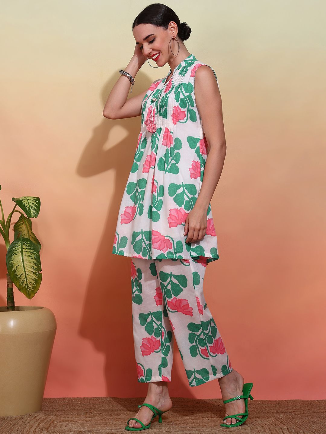 Dhiyona SN Women's Printed Pure Cotton Kurti With Trousers