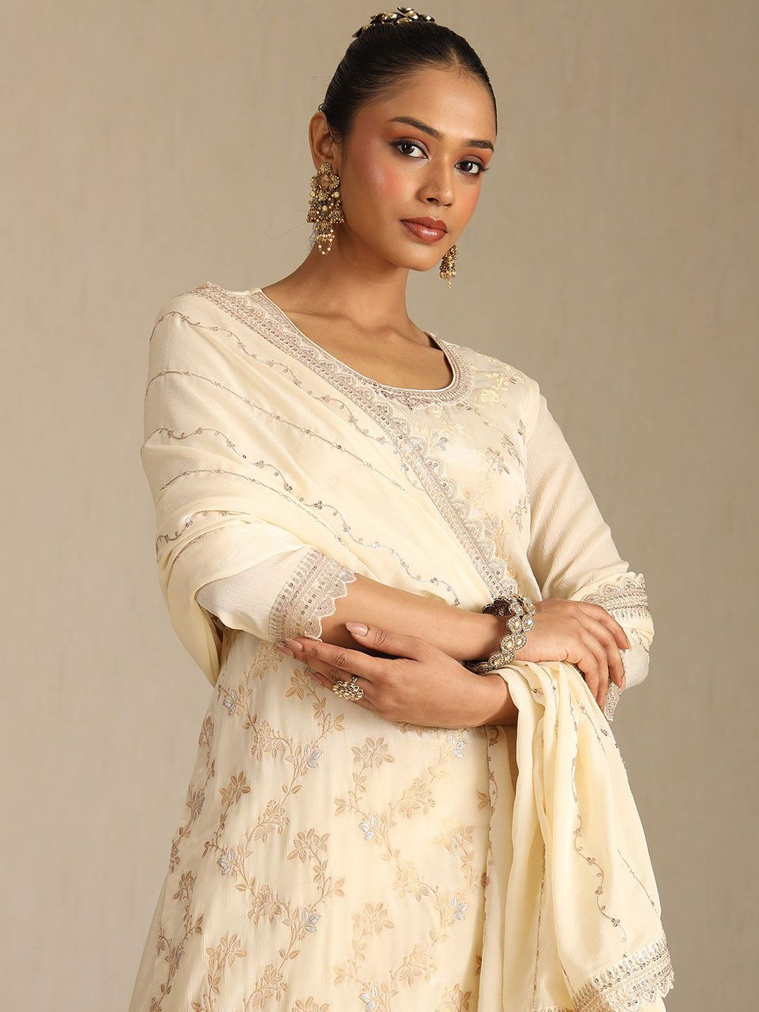 Dhiyona SO Women's Women Floral Printed Kurta with Palazzo & Dupatta