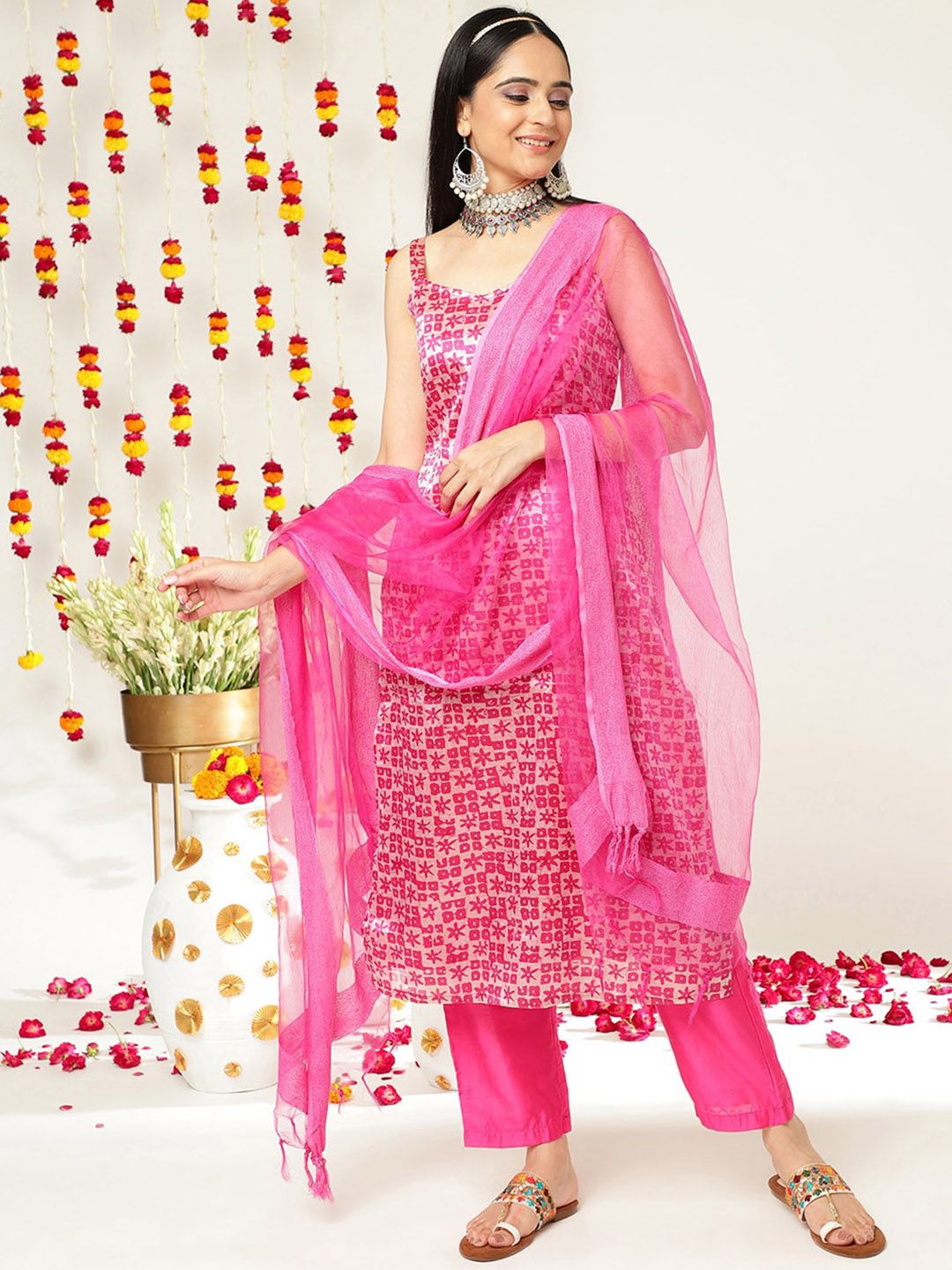 Dhiyona VA Women's Batik Abstract Print Shoulder Straps Straight Kurta With Trousers & Dupatta