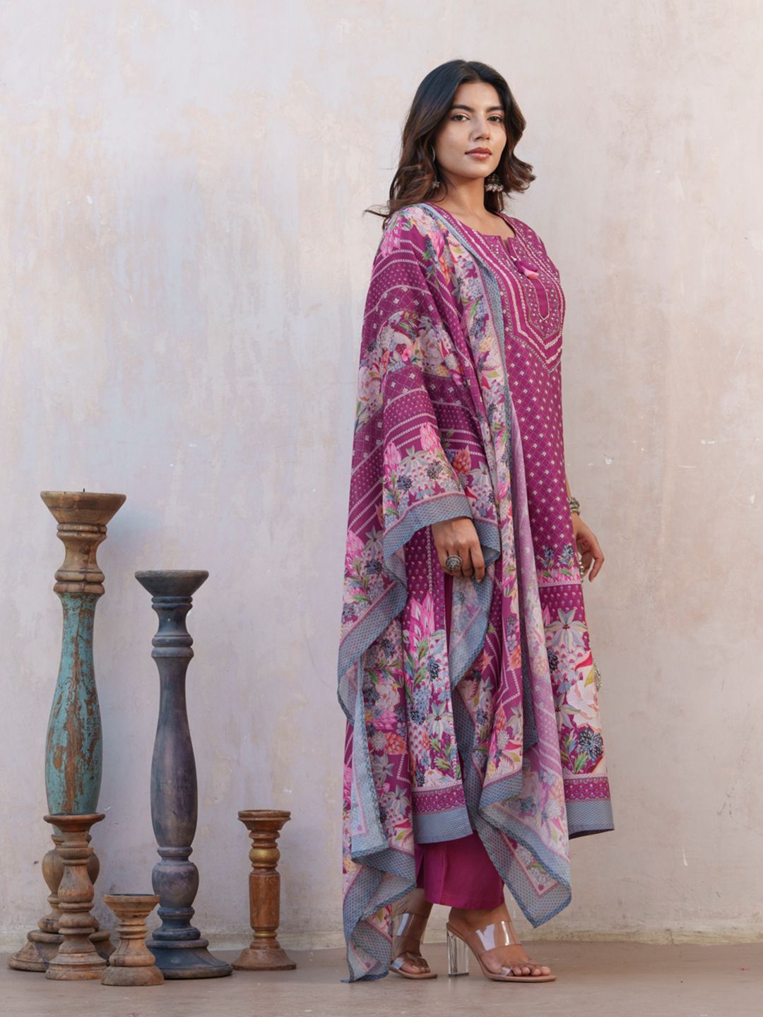 Dhiyona SN Women's Floral Printed Straight Kurta With Trousers And Dupatta