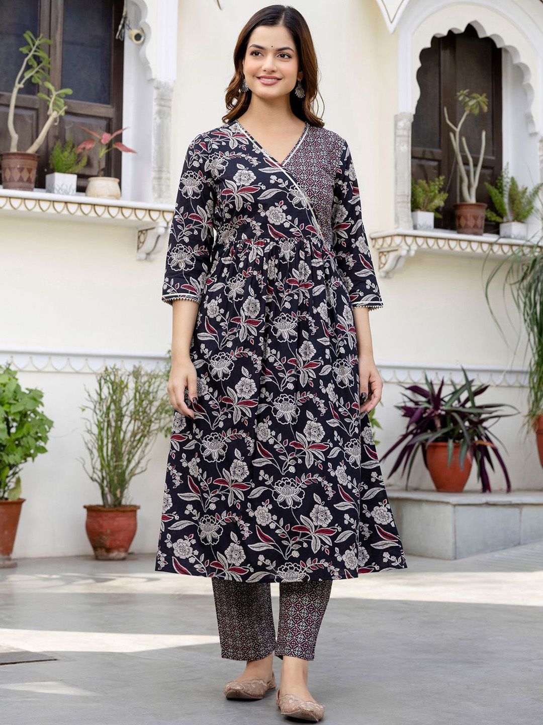 Dhiyona IE Women Floral Printed Gotta Patti Pure Cotton Kurta with Trousers & With Dupatta
