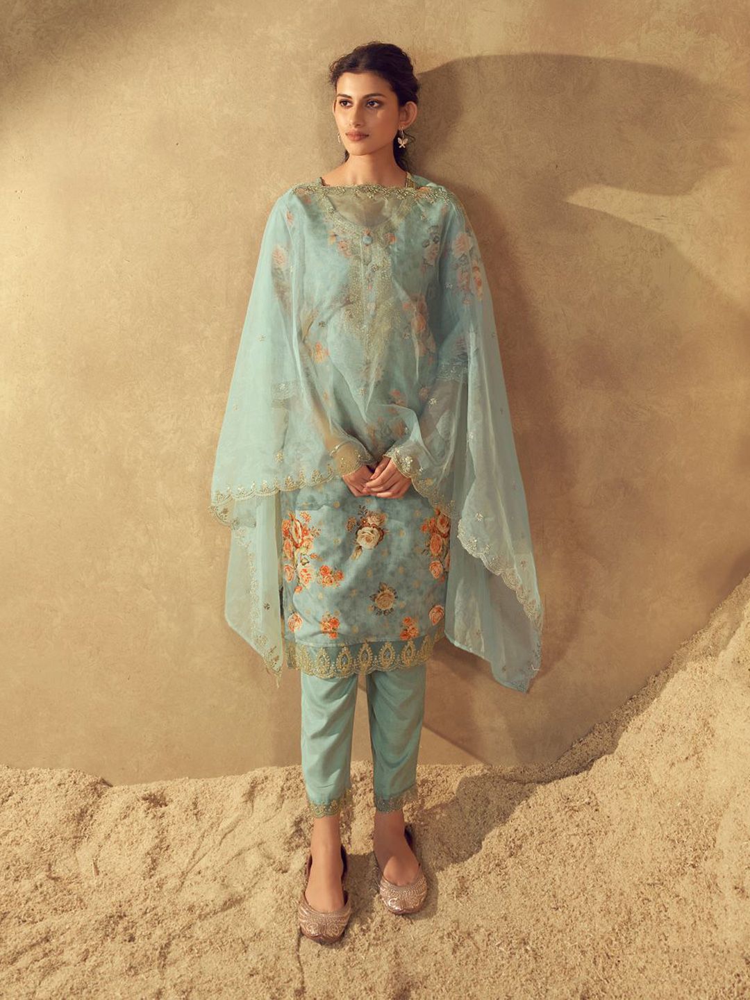Dhiyona VA Women'sSea Green Floral Printed Round Neck Kurta with Trousers & Dupatta