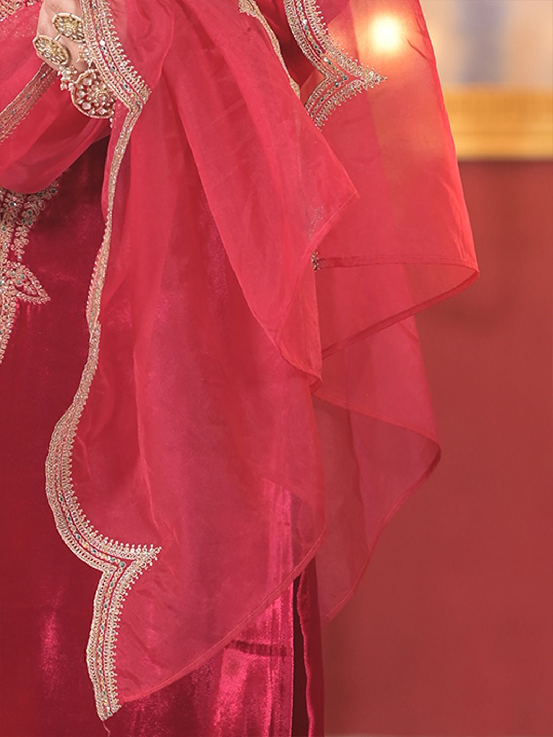 Ethnic Motifs Embroidered Sequinned Velvet Kurta With Trousers & Dupatta