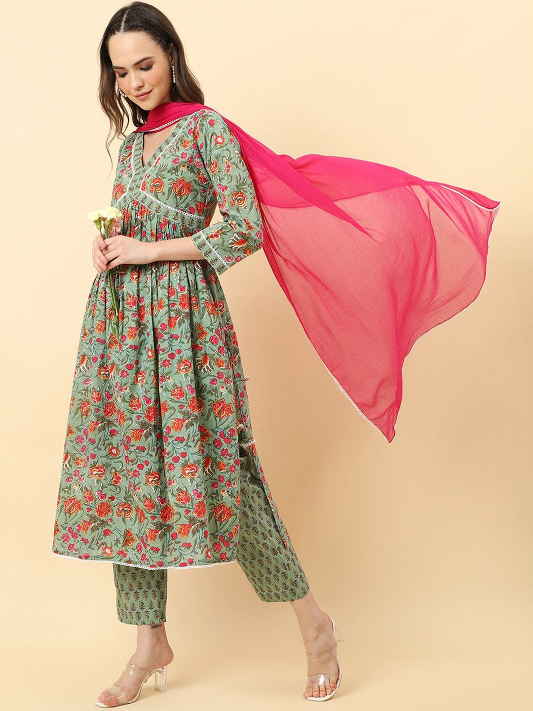 Dhiyona VA Women'sFloral Printed A-Line Pleated Pure Cotton Kurta with Trousers & Dupatta