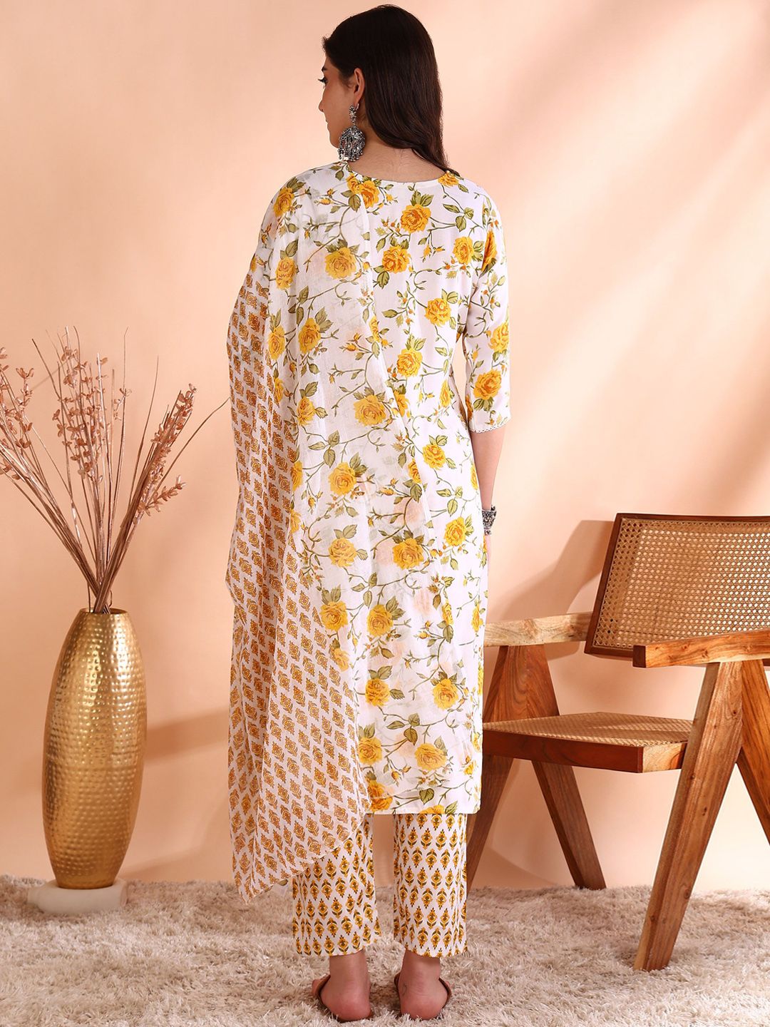 Dhiyona OD Floral Printed Sequinned Pure Cotton Kurta With Trouser & Dupatta