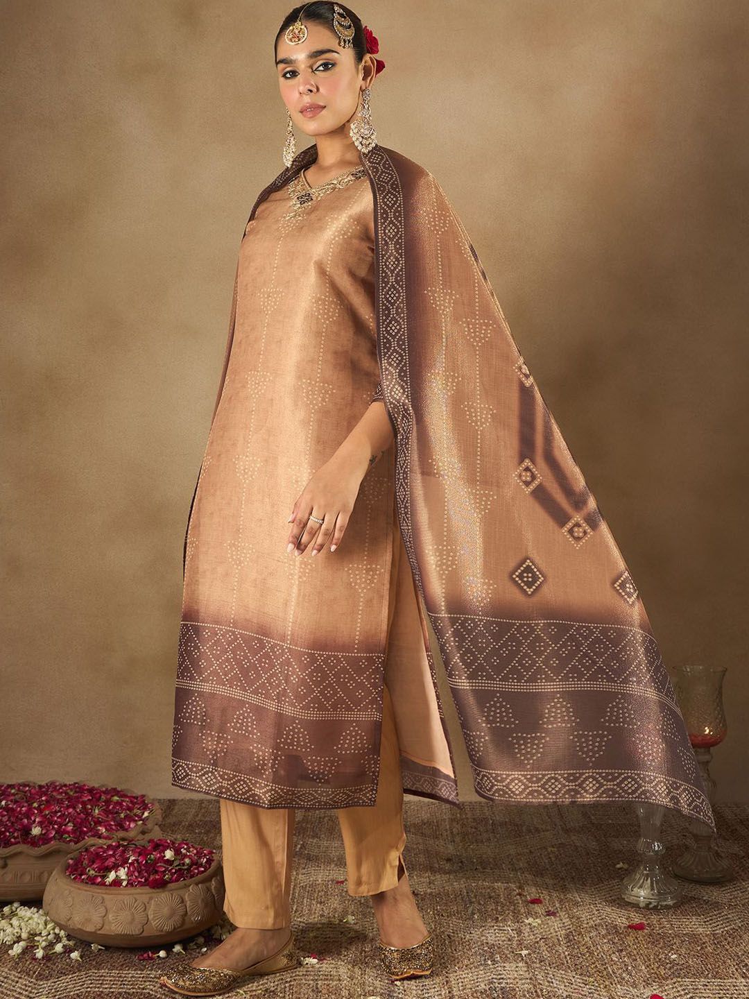 Dhiyona IE Women Bandhani Embroidered Regular Sequinned Kurta with Trousers & Dupatta