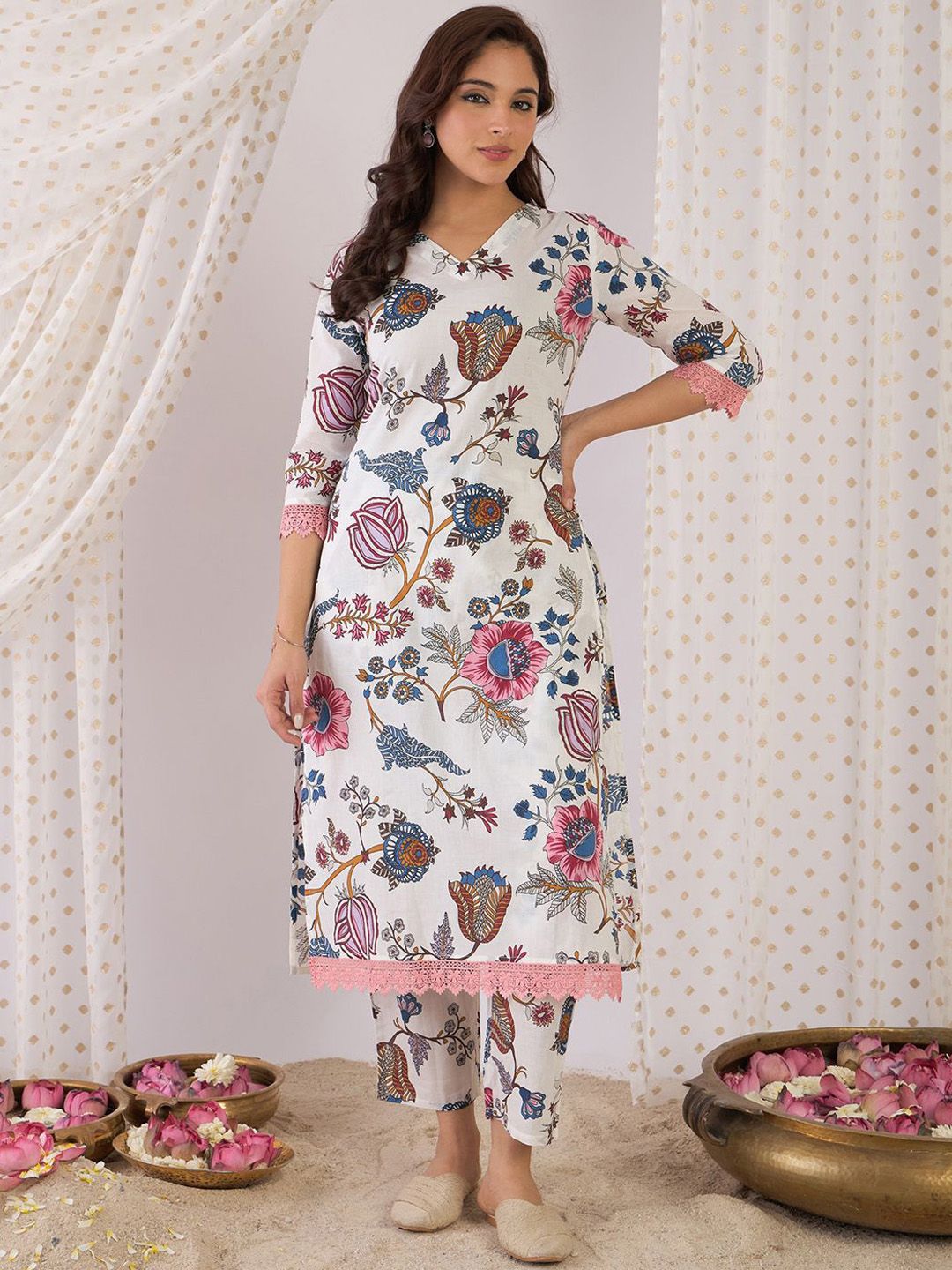 Dhiyona IE Floral Printed V-Neck Pure Cotton Straight Kurta With Trouser