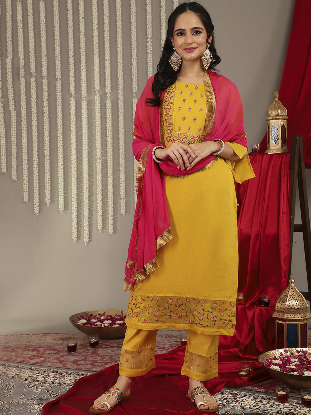 Dhiyona VA Women's Floral Yoke Design Kurta with Trousers & Dupatta