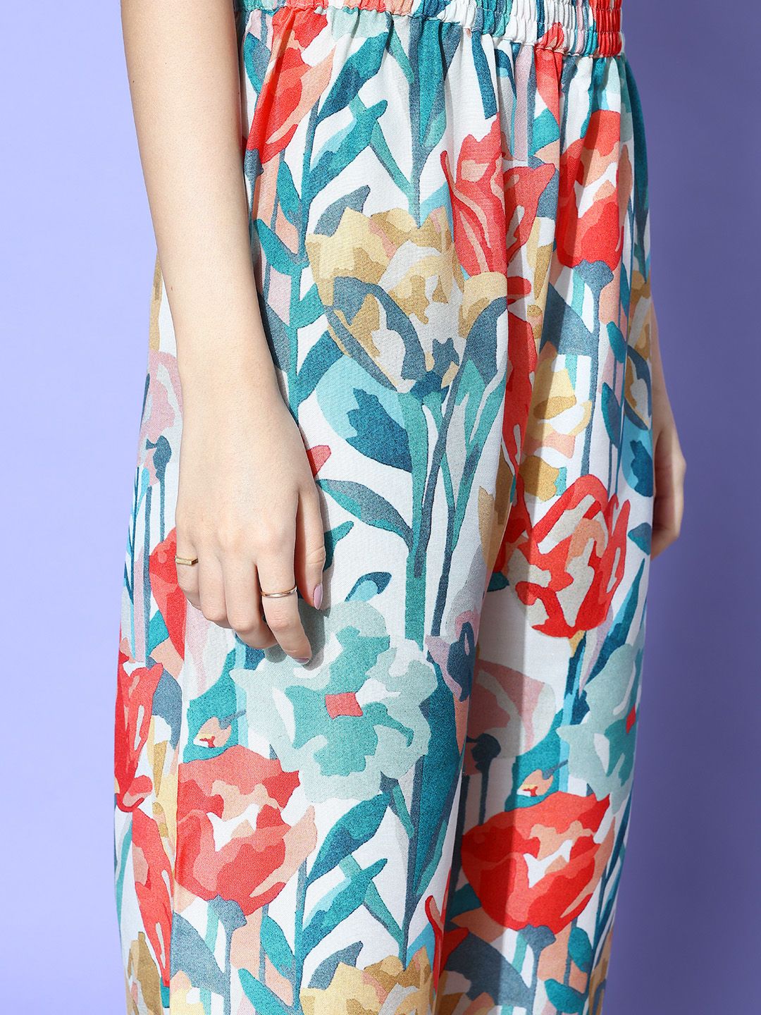 Dhiyona VA Women's Floral Printed Regular Kurta with Palazzos