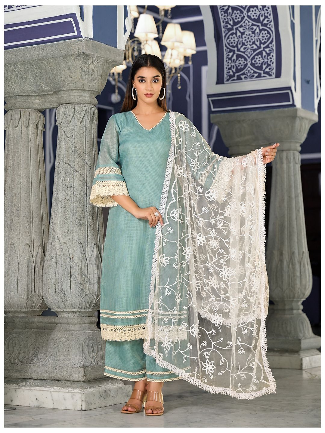 Dhiyona VA Women'sRegular Kurta with Trousers & Dupatta