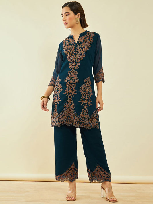 Dhiyona SO Women's Ethnic Motifs Embroidered Regular Band Collar Thread Work Kurta with Palazzos