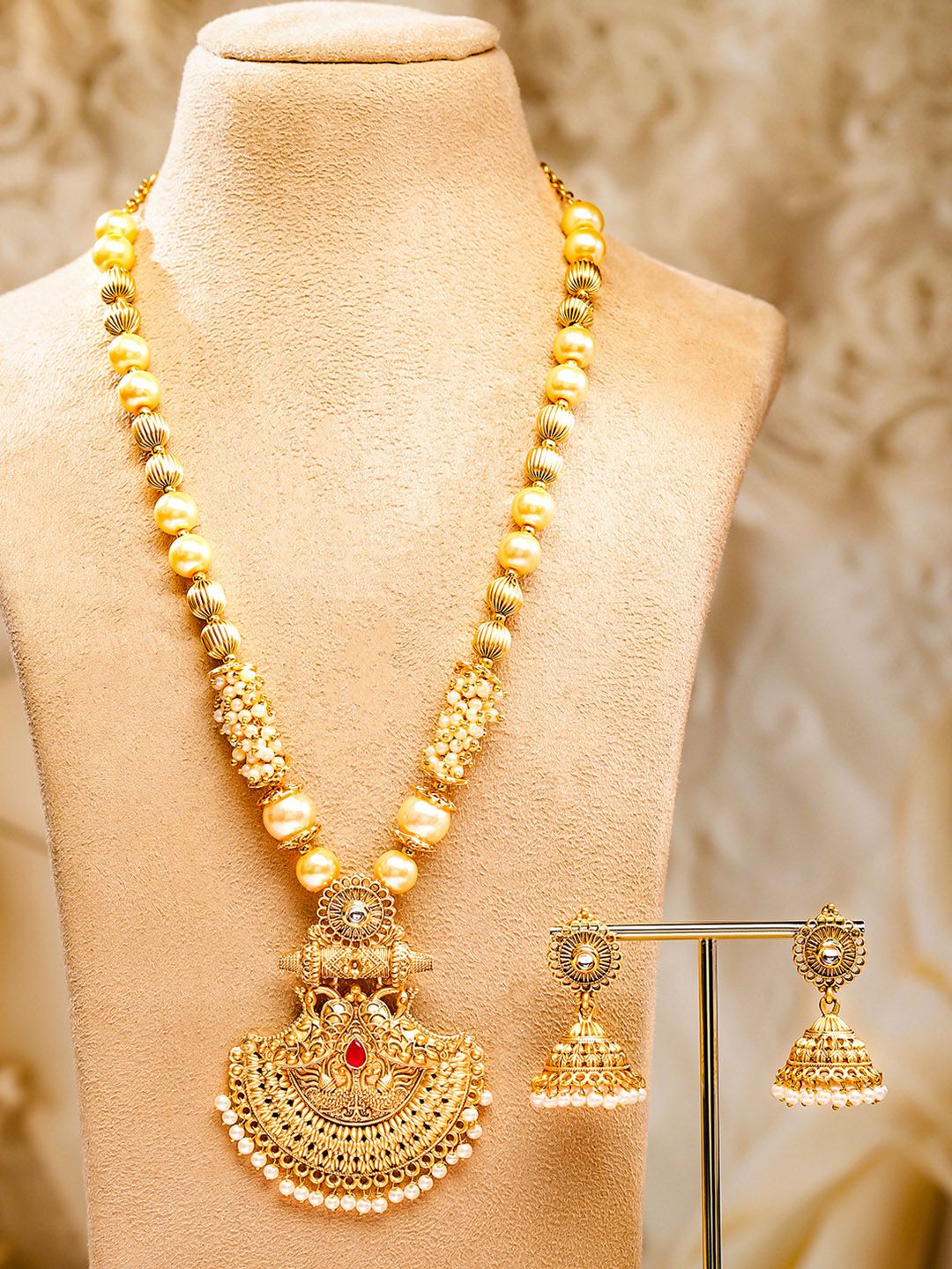 Dhiyona RJ Women's 22K Gold-Plated Pendant Jewellery Set with Golden & Pearl Beads and Ruby Red Stone