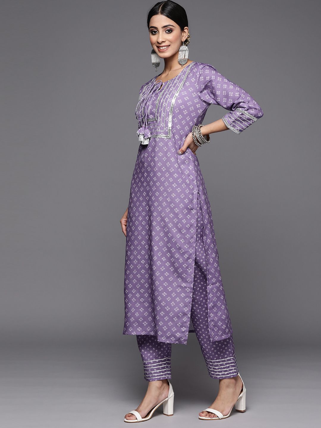 Dhiyona VA Women's Purple Bandhani Yoke Design Sequinned Kurta with Trousers & With Dupatta