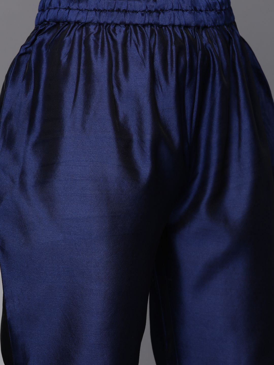 Dhiyona VA Women's Blue Kurta with Trousers & With Dupatta