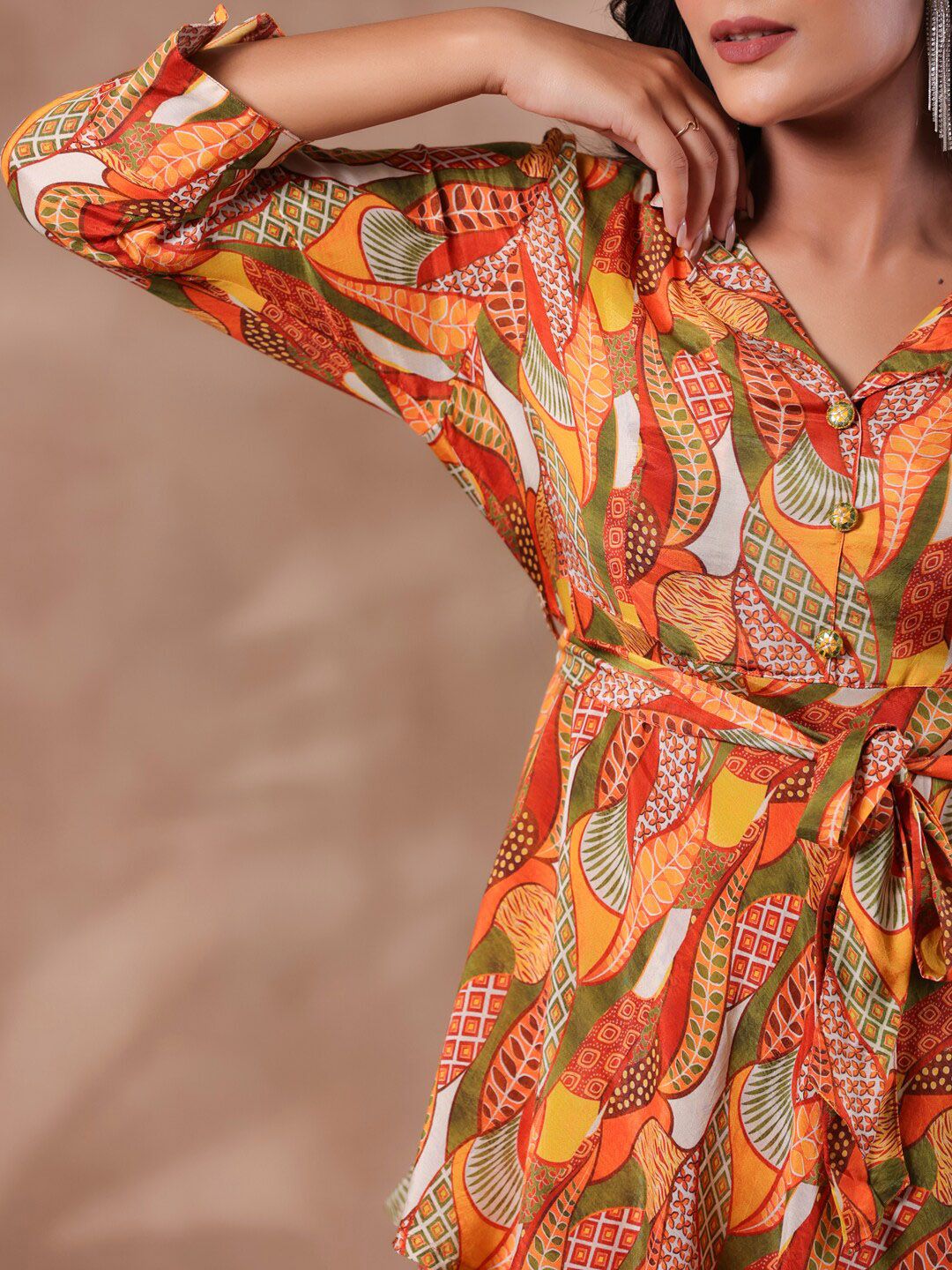 Dhiyona IS Women's Ethnic Printed Shirt Collar A-Line Kurta With Trouser