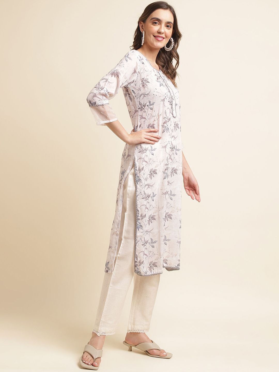 Dhiyona OD Printed Gotta Patti Linen Straight Kurta with Trousers & Dupatta