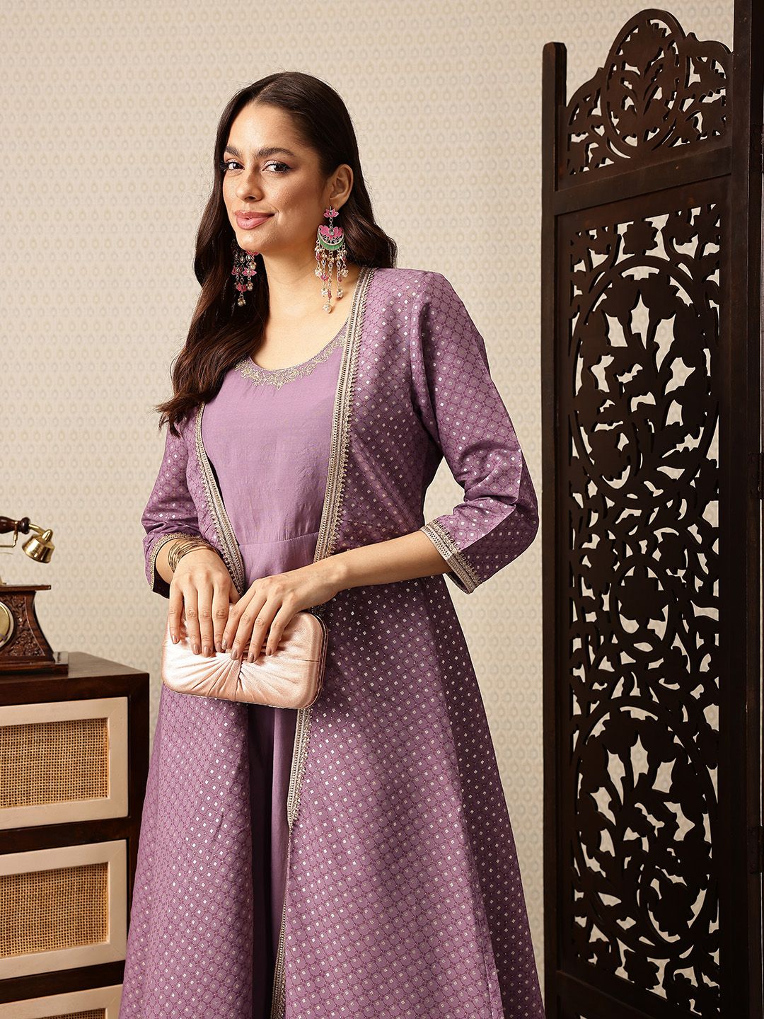 Dhiyona PD Women A-Line Jashn Kurta with Trousers & Printed Longline Shrug