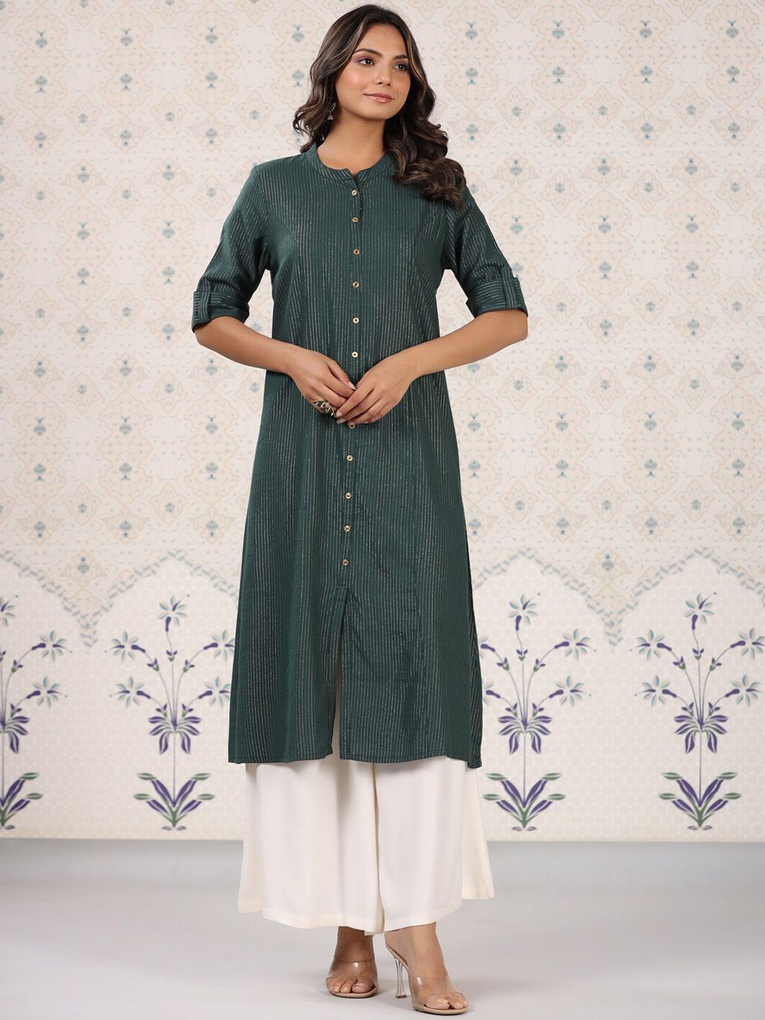 Dhiyona OD Striped Roll Up Sleeves Pure Cotton Kurta