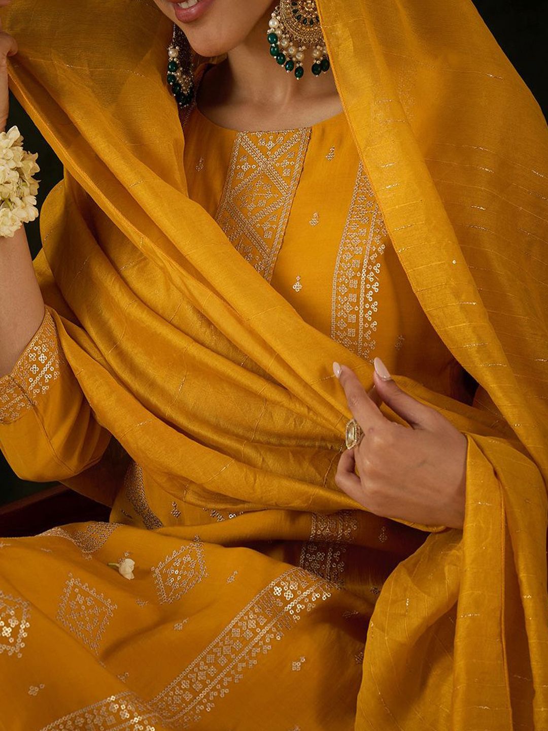 Dhiyona IE Women Ethnic Motifs Embroidered Regular Sequinned Kurta with Trousers & With Dupatta