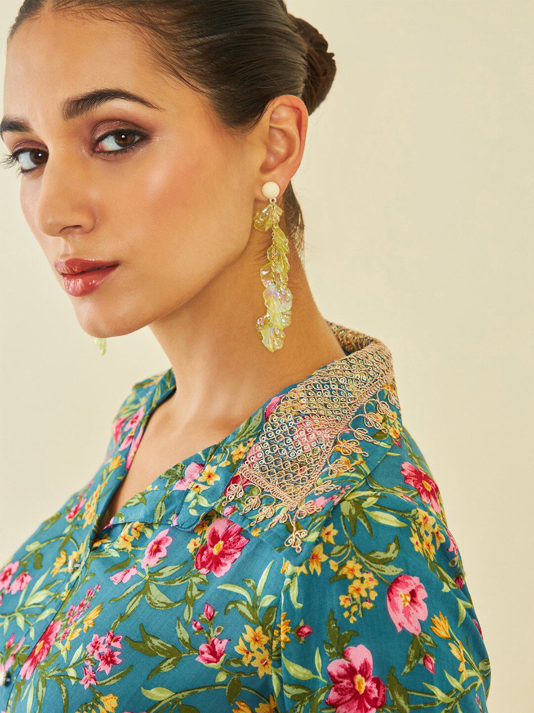 Dhiyona SO Women's Floral Kalamkari Printed Shirt Collar Kurta with Trousers