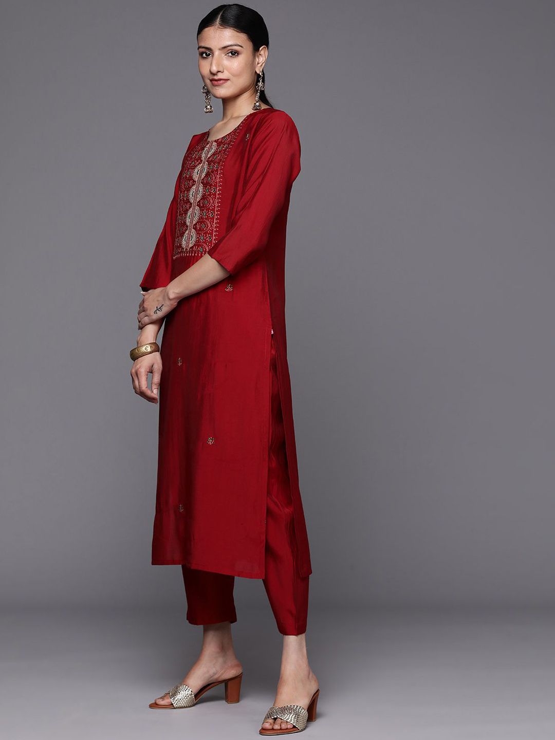 Dhiyona VA Women'sEthnic Motifs Yoke Design Thread Work Straight Kurta with Palazzo & Dupatta