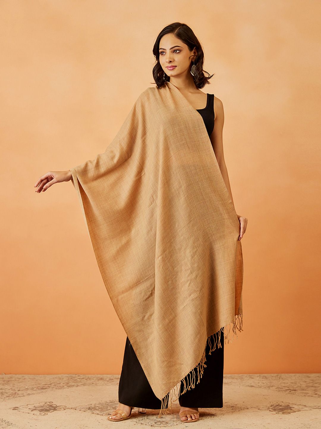 Dhiyona PA Women Tasselled Shawl