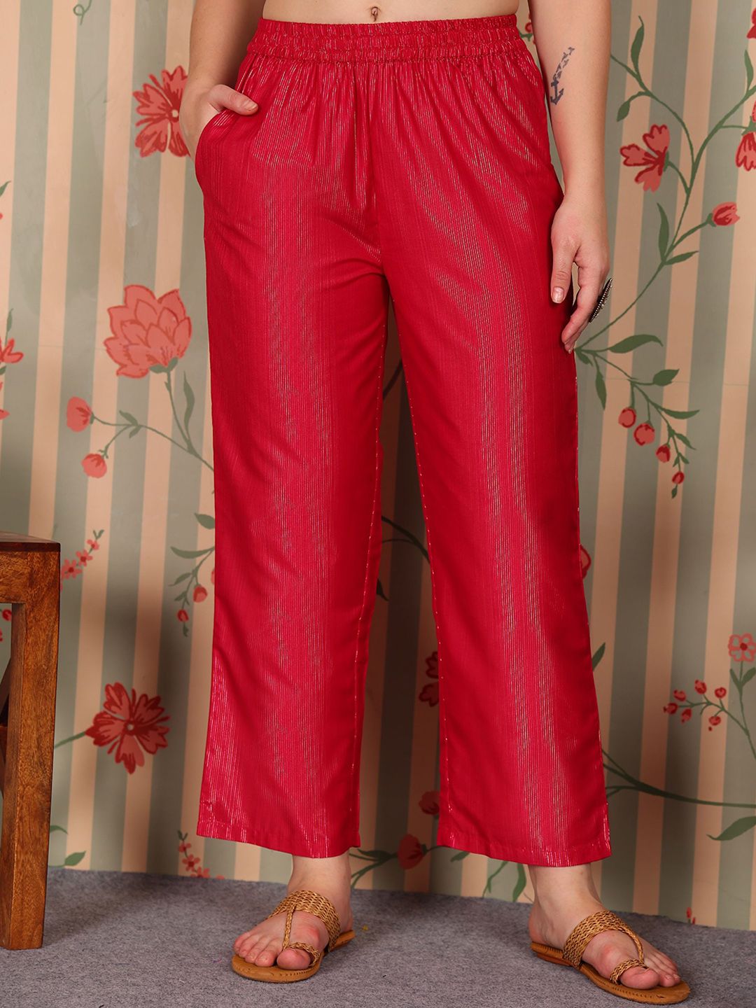 Dhiyona OD Floral Printed Regular Kurta with Trousers