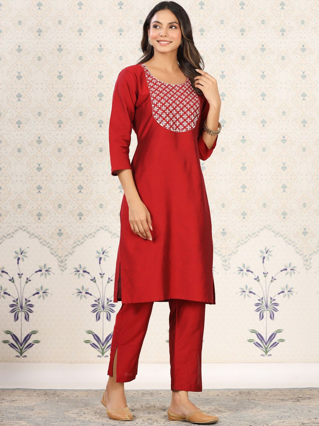 Dhiyona OD Floral Embroidered Kurta