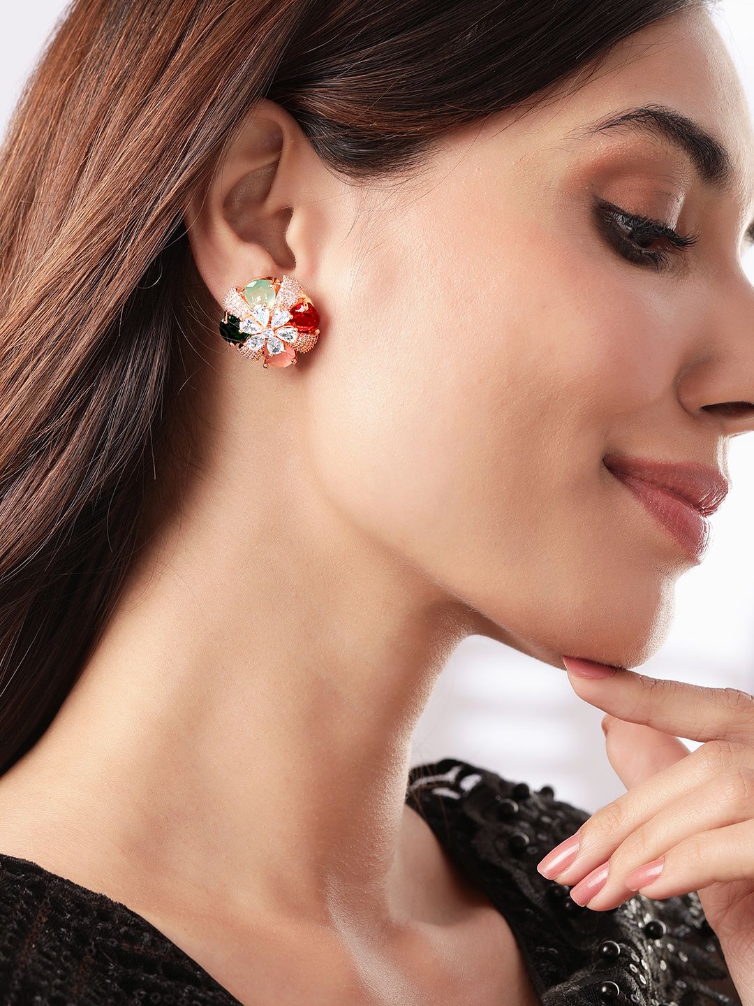 Dhiyona RJ Women's Gold-Toned Floral Studs Earrings