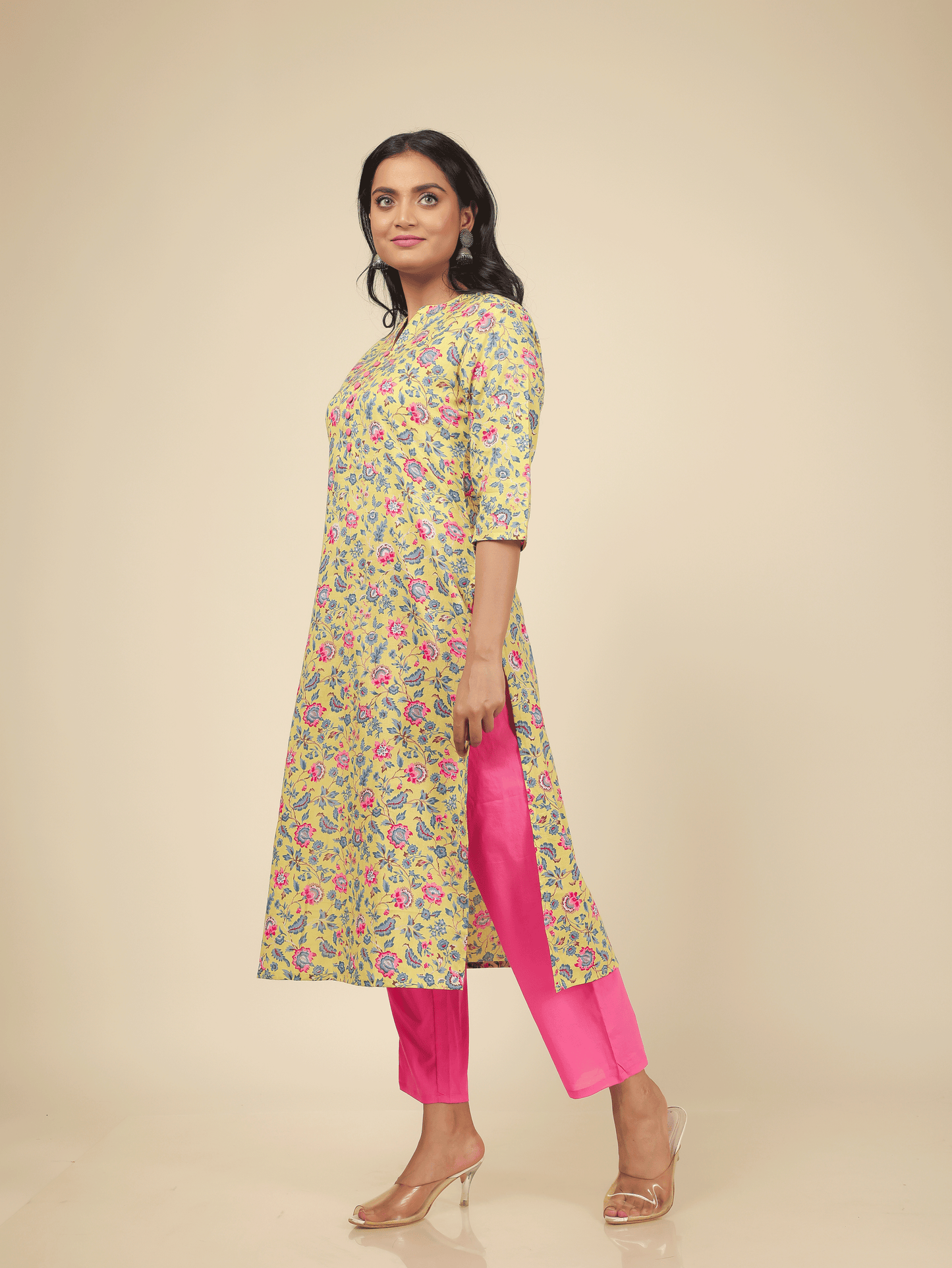 Women's Cotton Yellow Straight Kurta