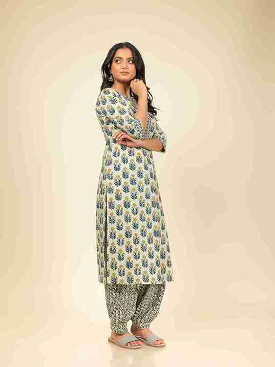 Women's Cotton Off White Straight Kurta