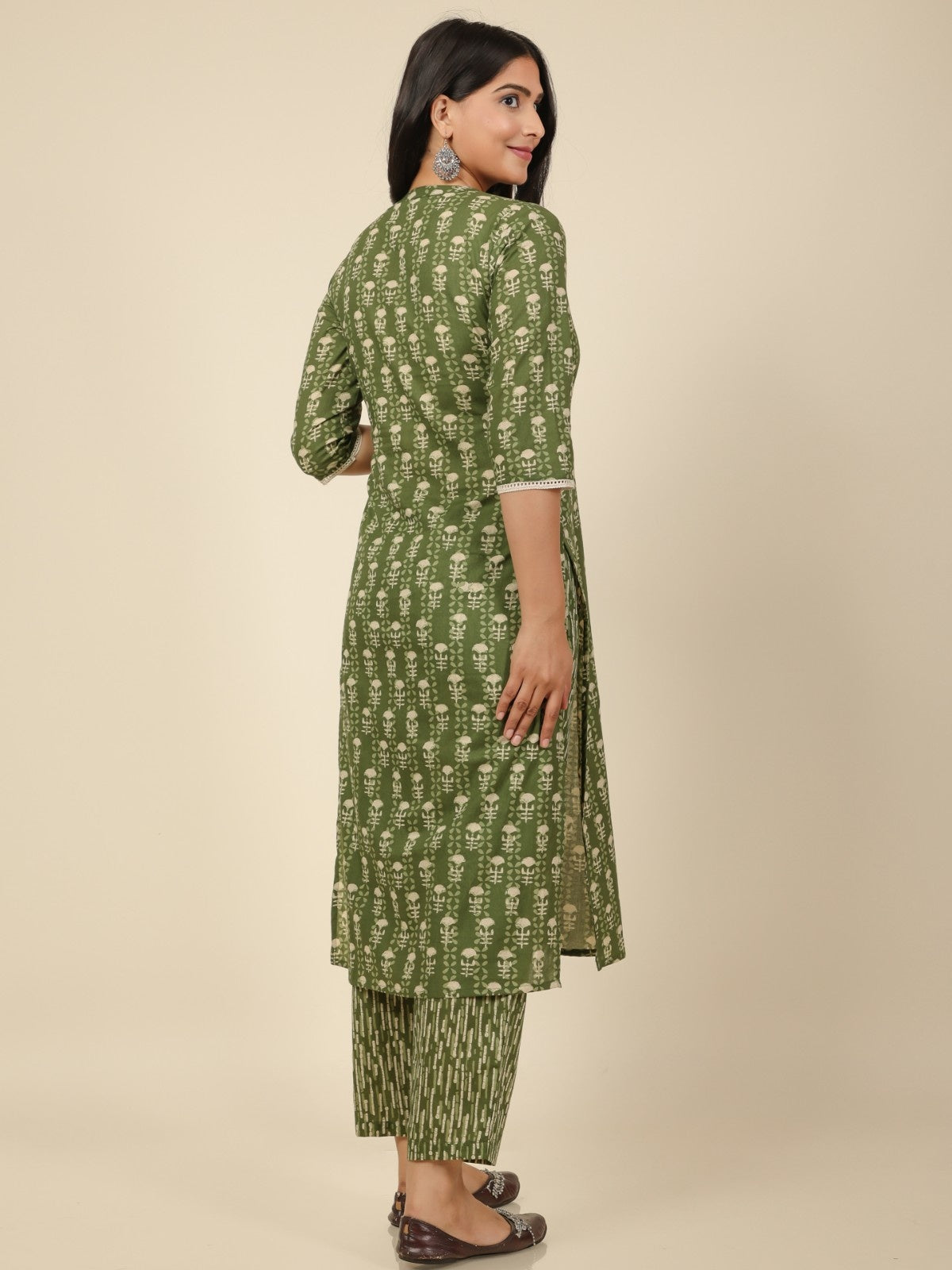 Women's Cotton Green Straight Kurta