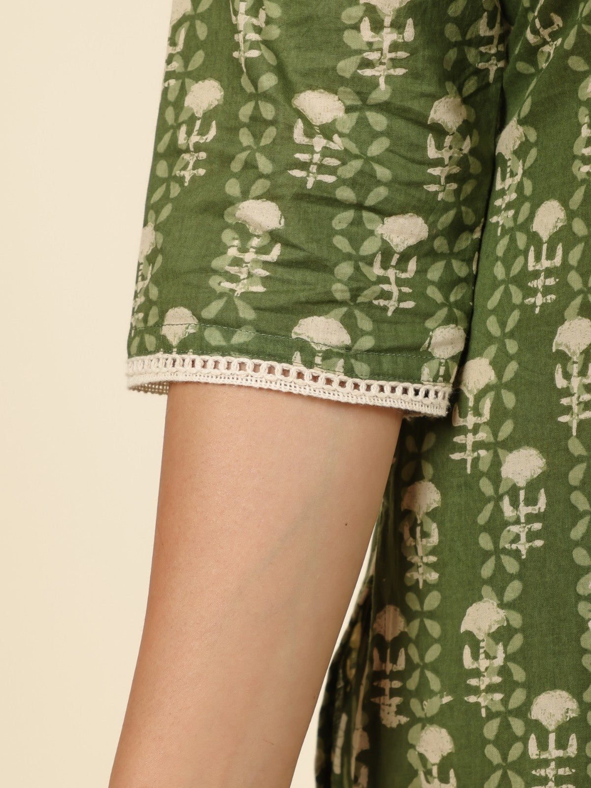 Women's Cotton Green Straight Kurta