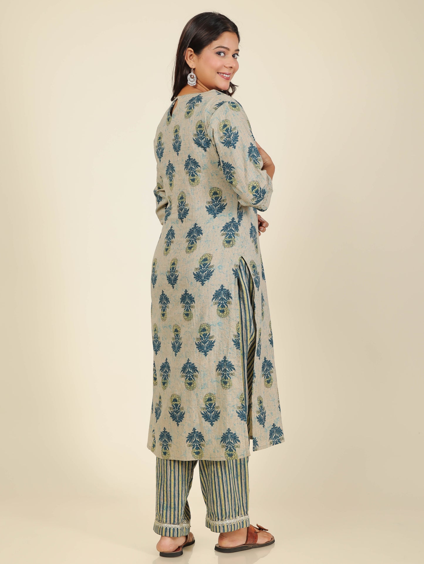 Women's Cotton Beige Straight Kurta