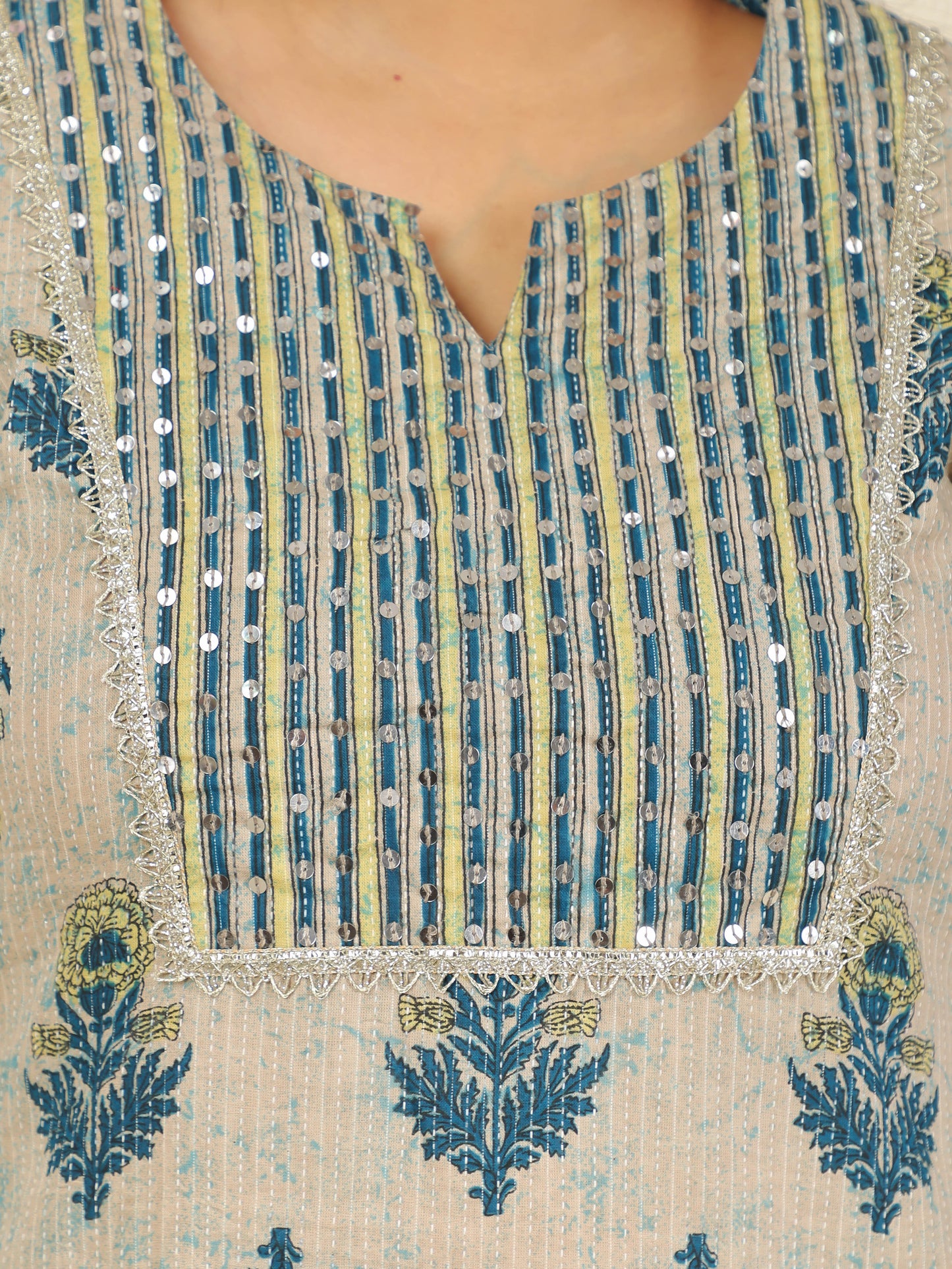 Women's Cotton Beige Straight Kurta
