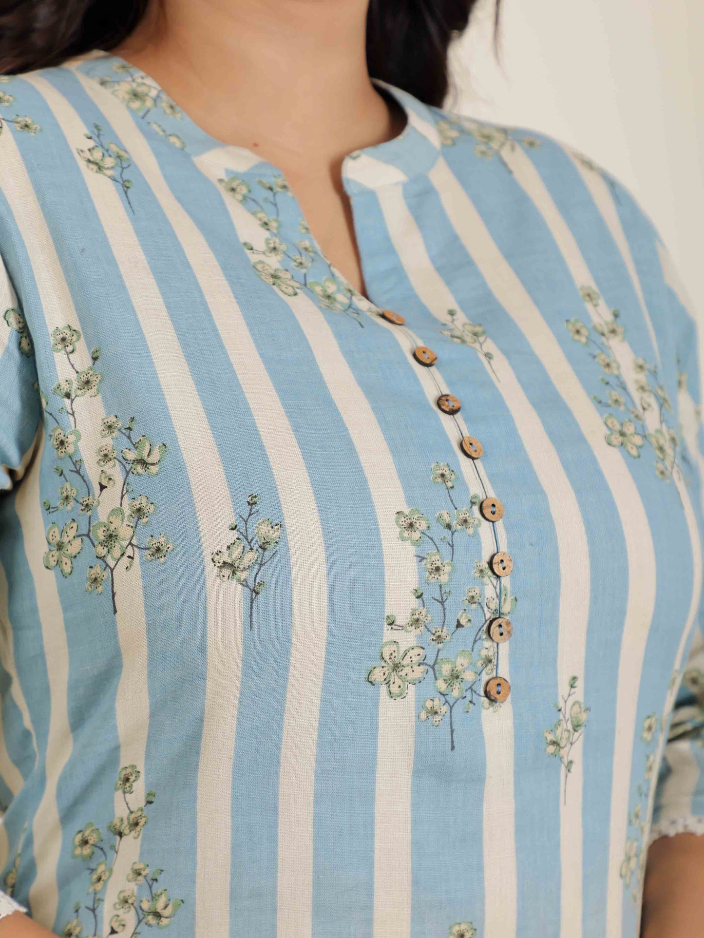 Women's Linen Blue Straight Kurta