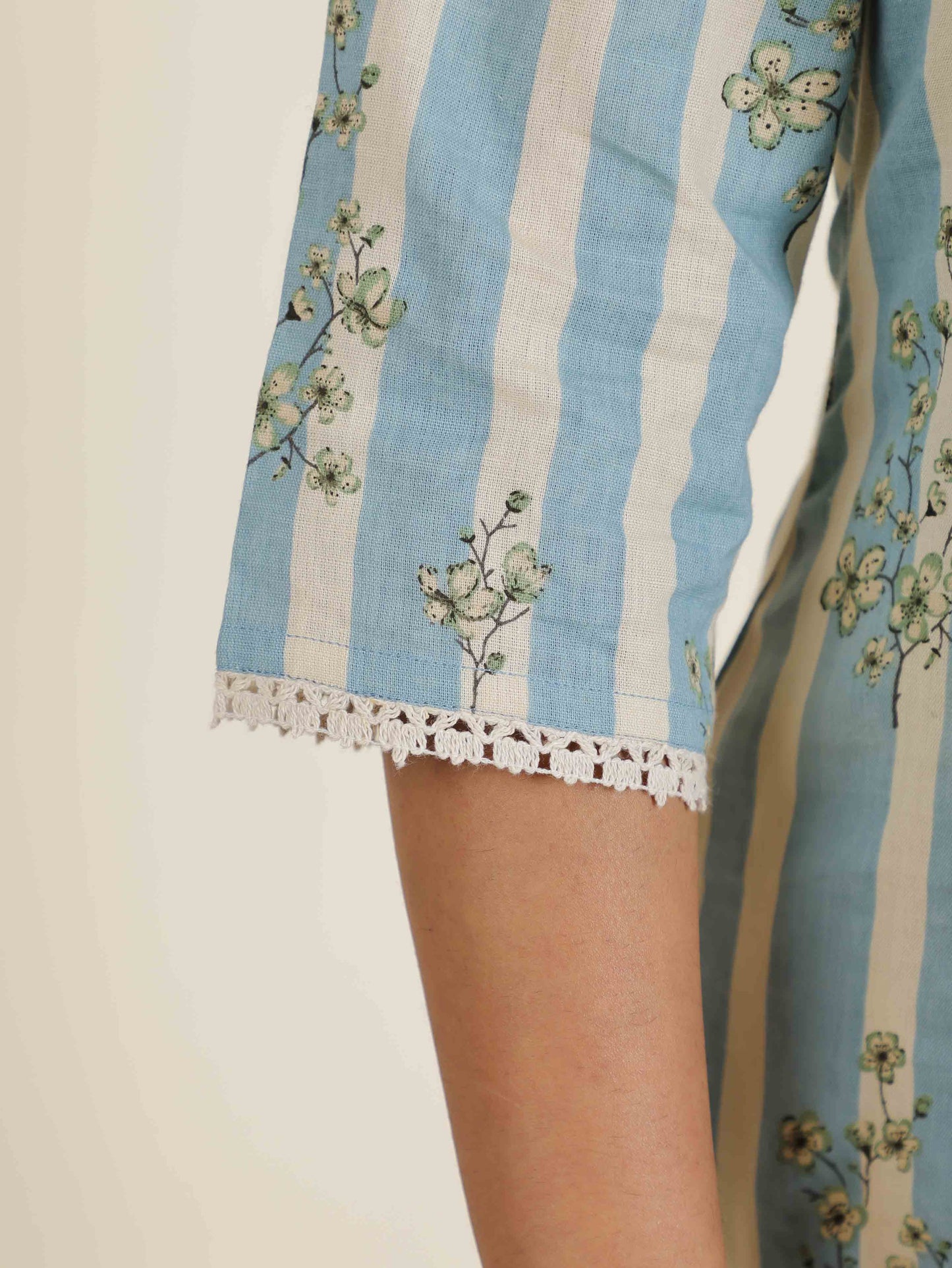 Women's Linen Blue Straight Kurta