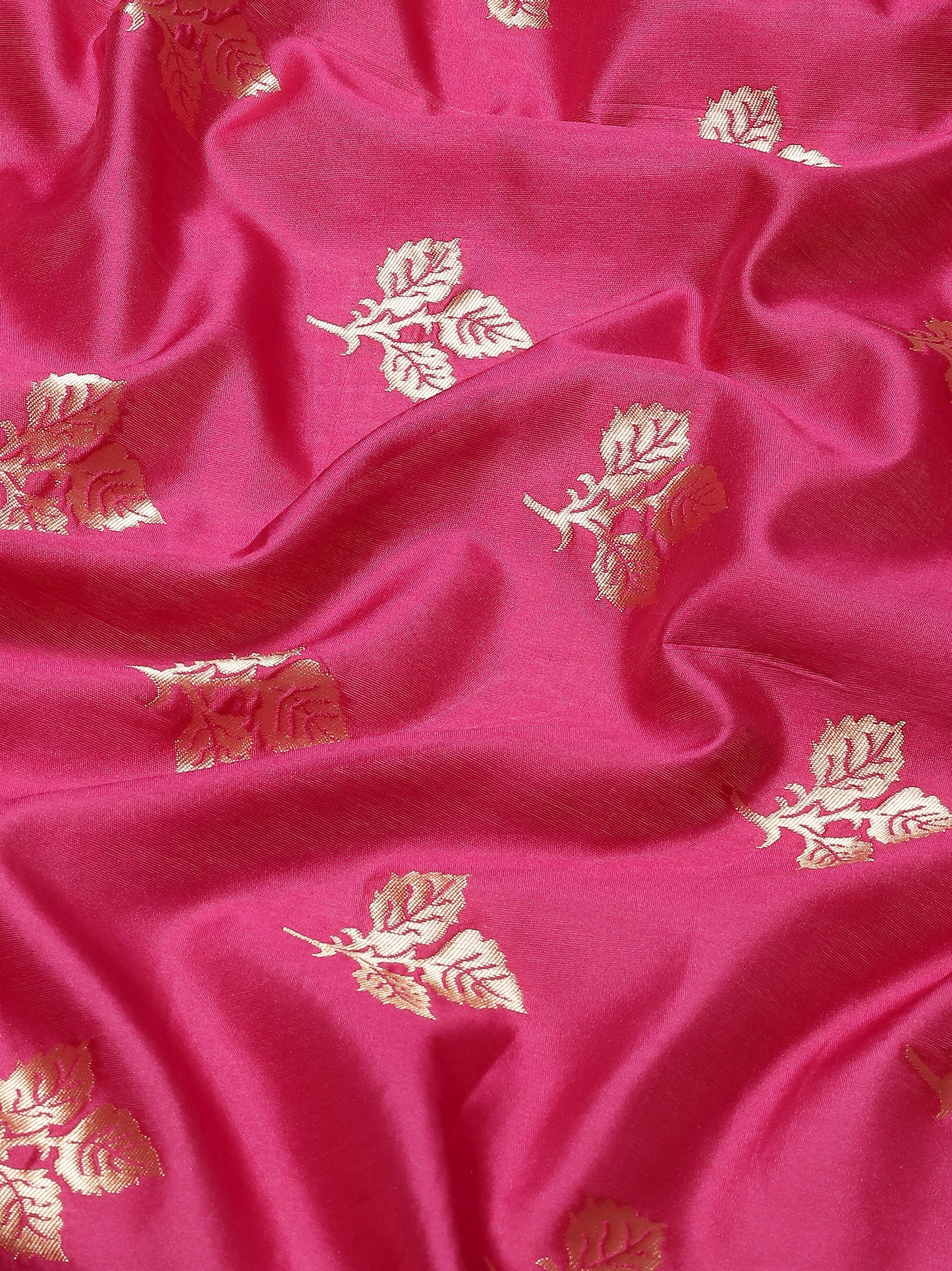 Women's Silk Blend Magenta Woven Design Celebrity Saree With Blouse Piece