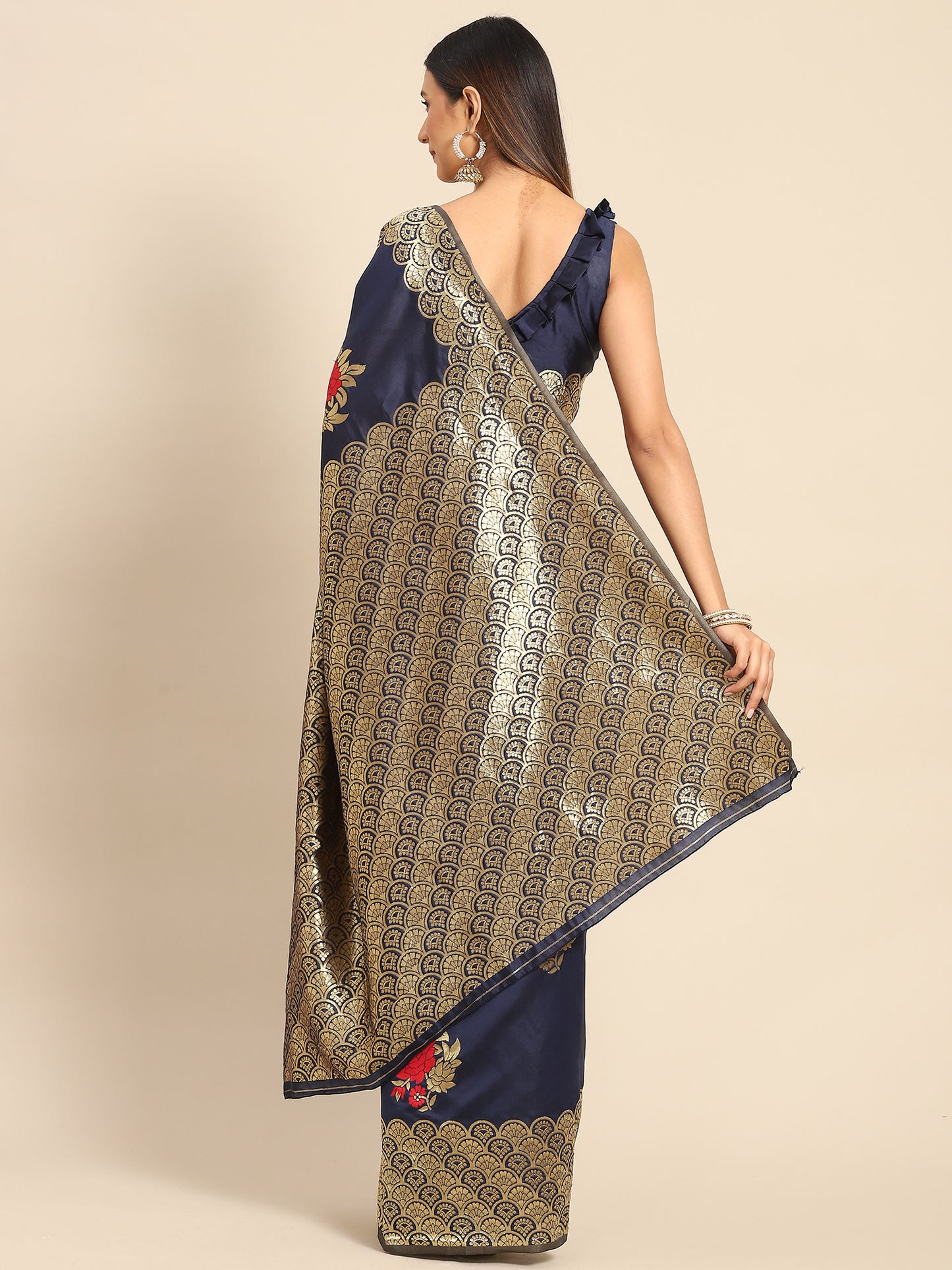 Women's Silk Blend Navy Blue Woven Design Celebrity Saree With Blouse Piece