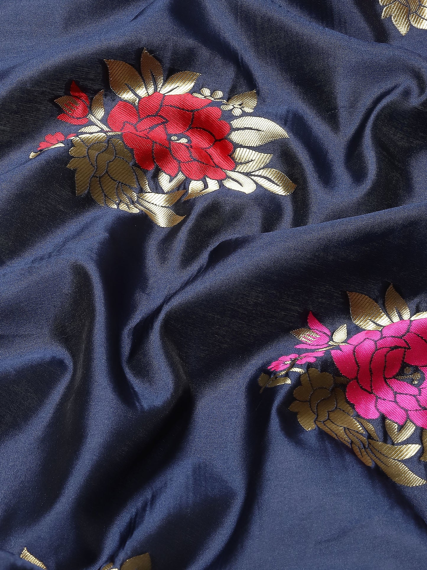 Women's Silk Blend Navy Blue Woven Design Celebrity Saree With Blouse Piece