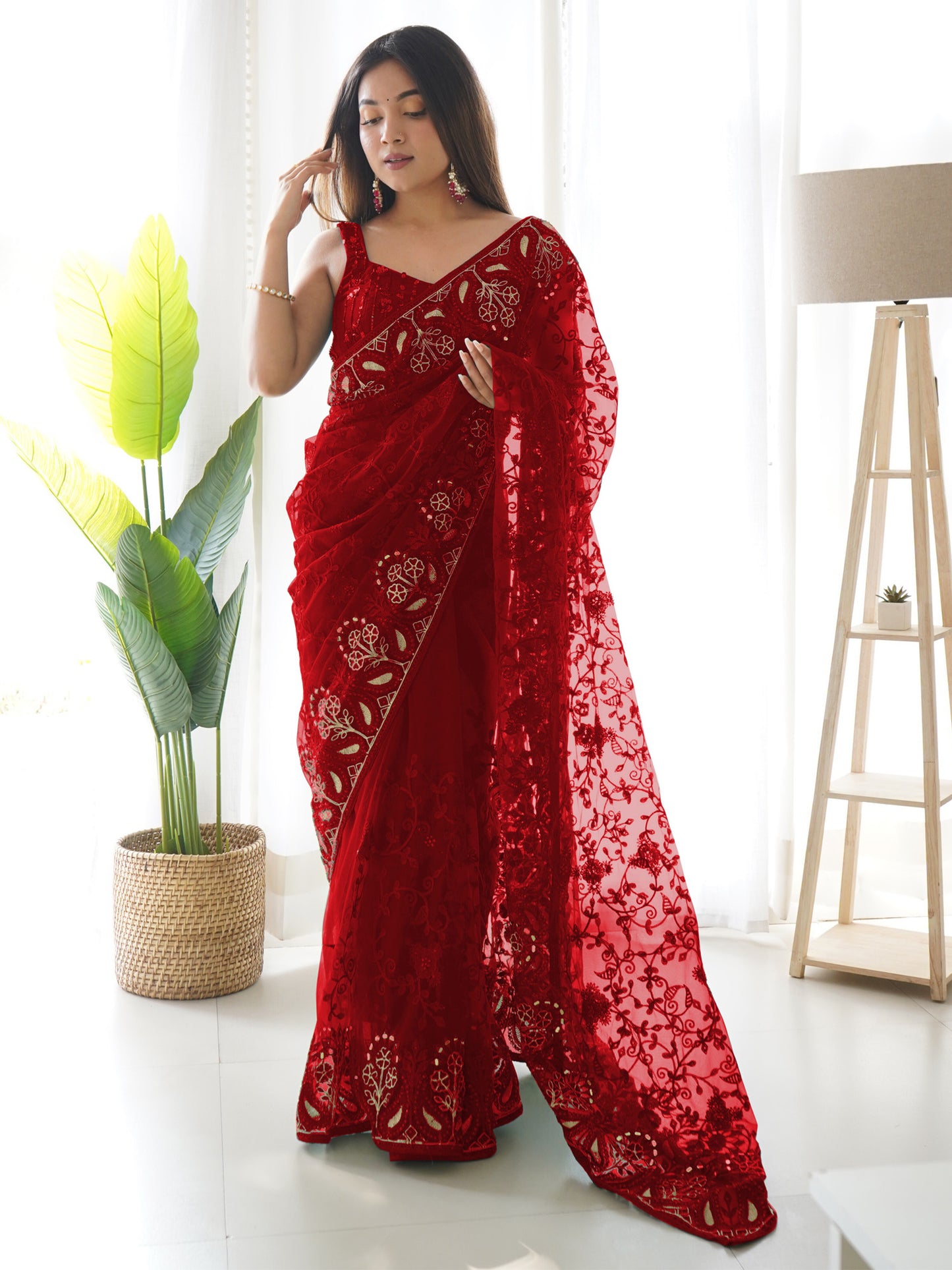 Women's Net Red Embellished Designer Saree With Blouse Piece
