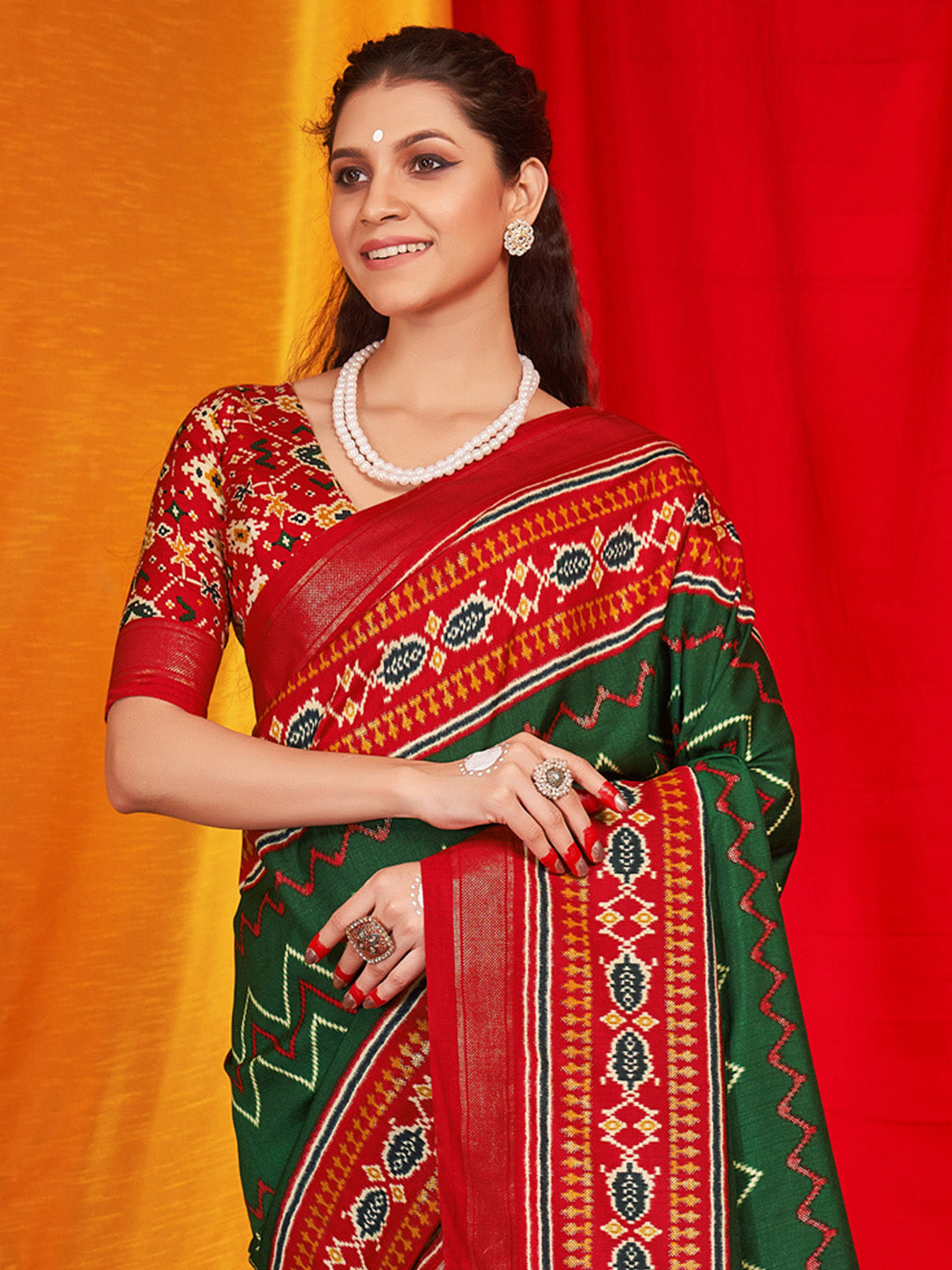 Women's Tussar Silk Red Printed Designer Saree With Blouse Piece