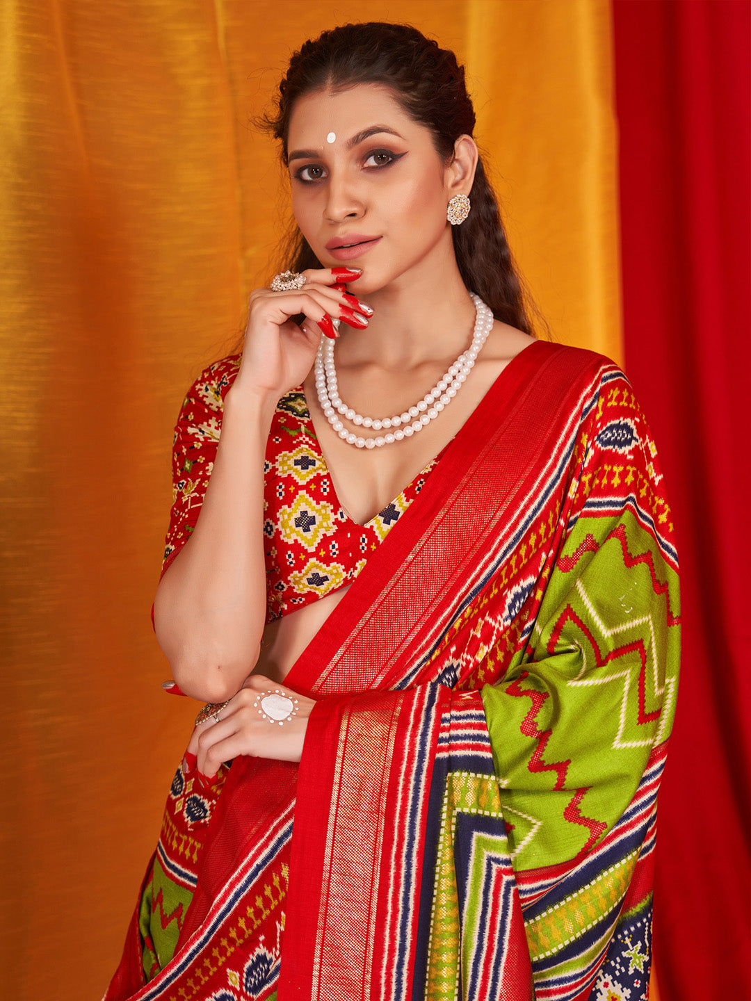 Women's Tussar Silk Red Printed Designer Saree With Blouse Piece