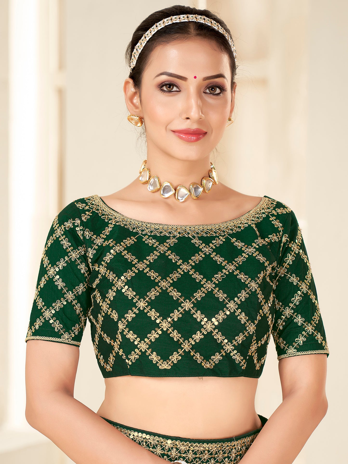 Women's Vichitra Silk Green Embellished Designer Saree With Blouse Piece
