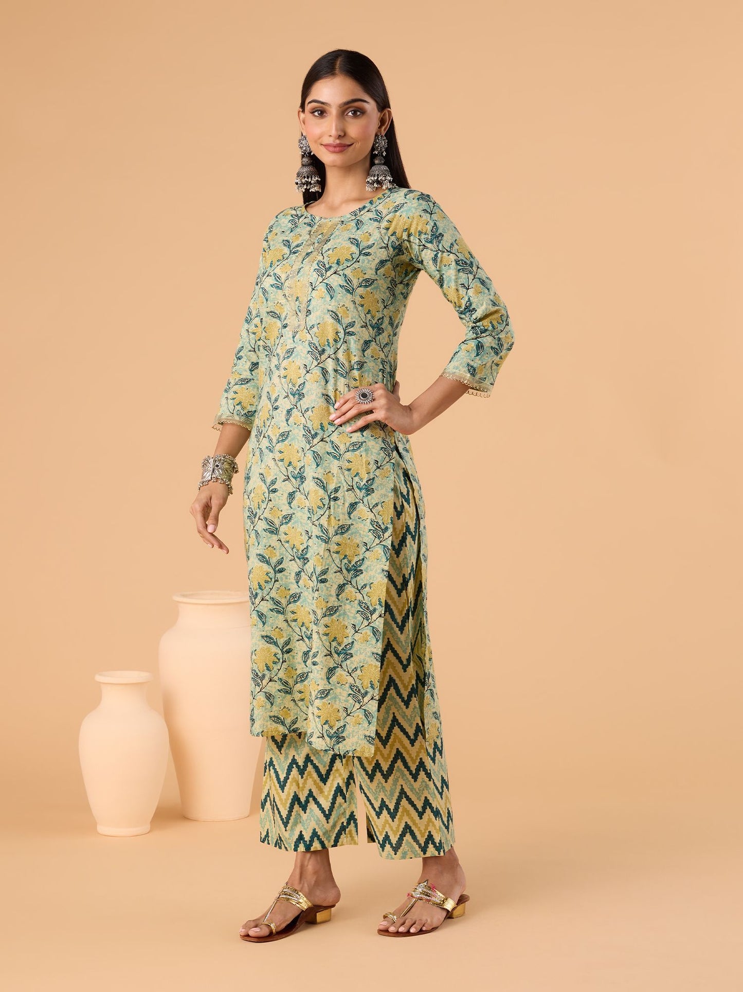 Dhiyona RV Women's Jaipuri Floral print straight side slit Kurta Plazzo Set with Dupatta