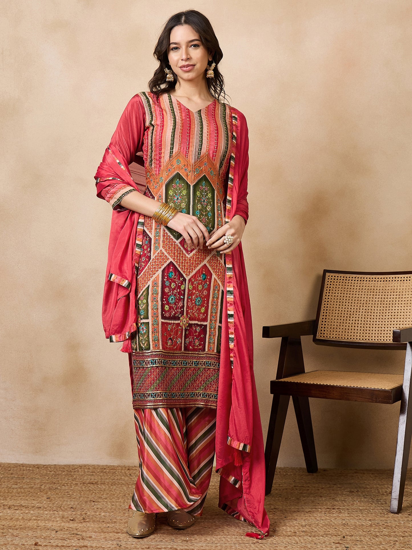 Dhiyona RV Women's Exclusive Chinon Fabric Sequence Work Straight Kurta,Palazzo With Dupatta