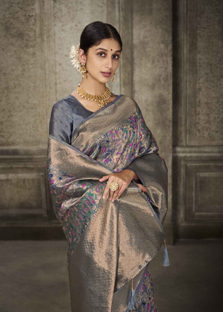 Dhiyona GR Women's Aroma Glacier Grey Woven Banarasi Art Silk Saree