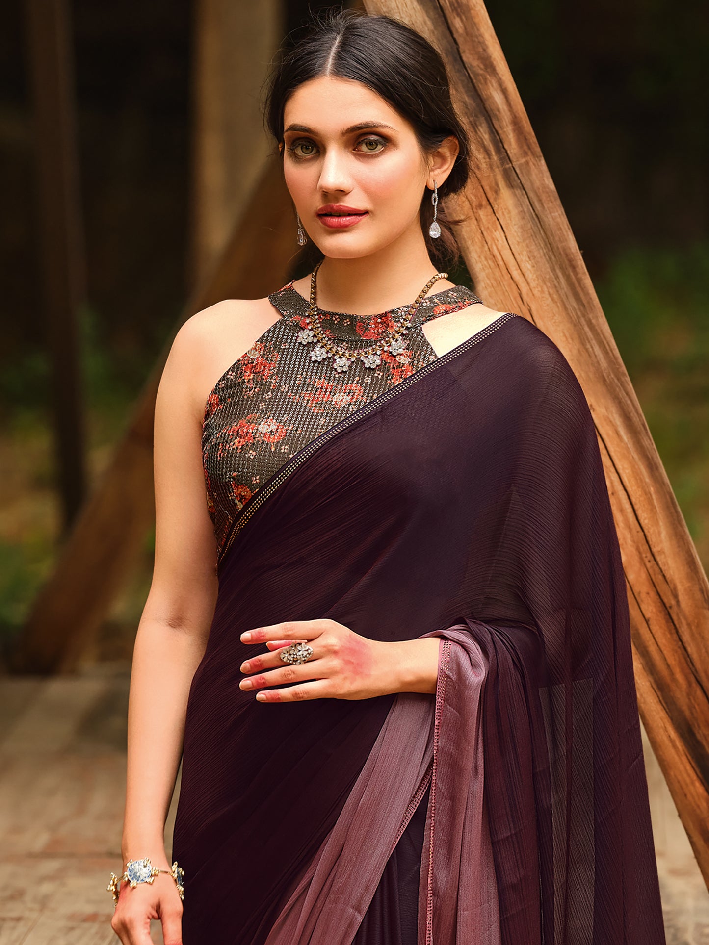 Women's Chiffon Purple Embellished Celebrity Saree With Blouse Piece