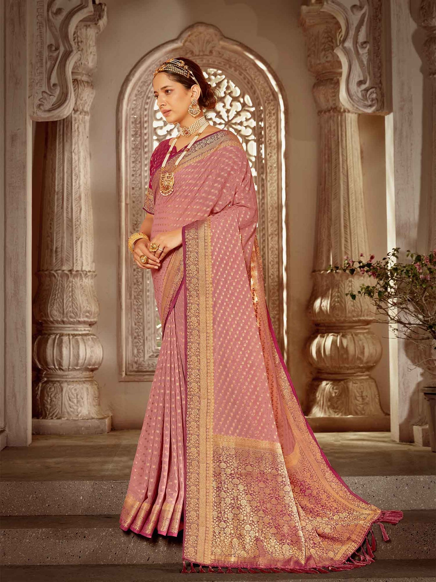 Women's Georgette Pink Woven Design Designer Saree With Blouse Piece